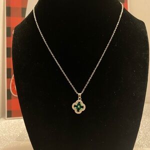 ANGIE STATEMENT NECKLACE